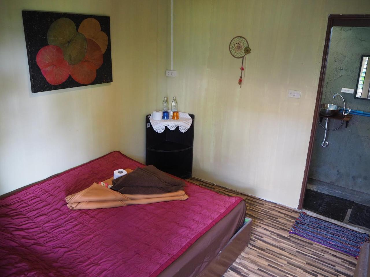 Chilling Hill Guesthouse Pai Dış mekan fotoğraf