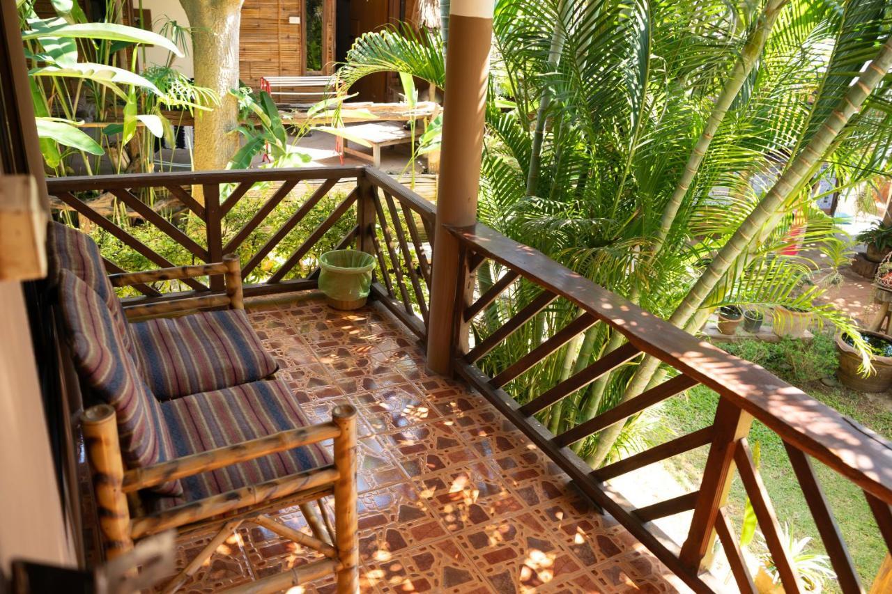 Chilling Hill Guesthouse Pai Dış mekan fotoğraf